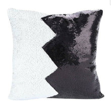 Load image into Gallery viewer, Reversible Sequin pillows
